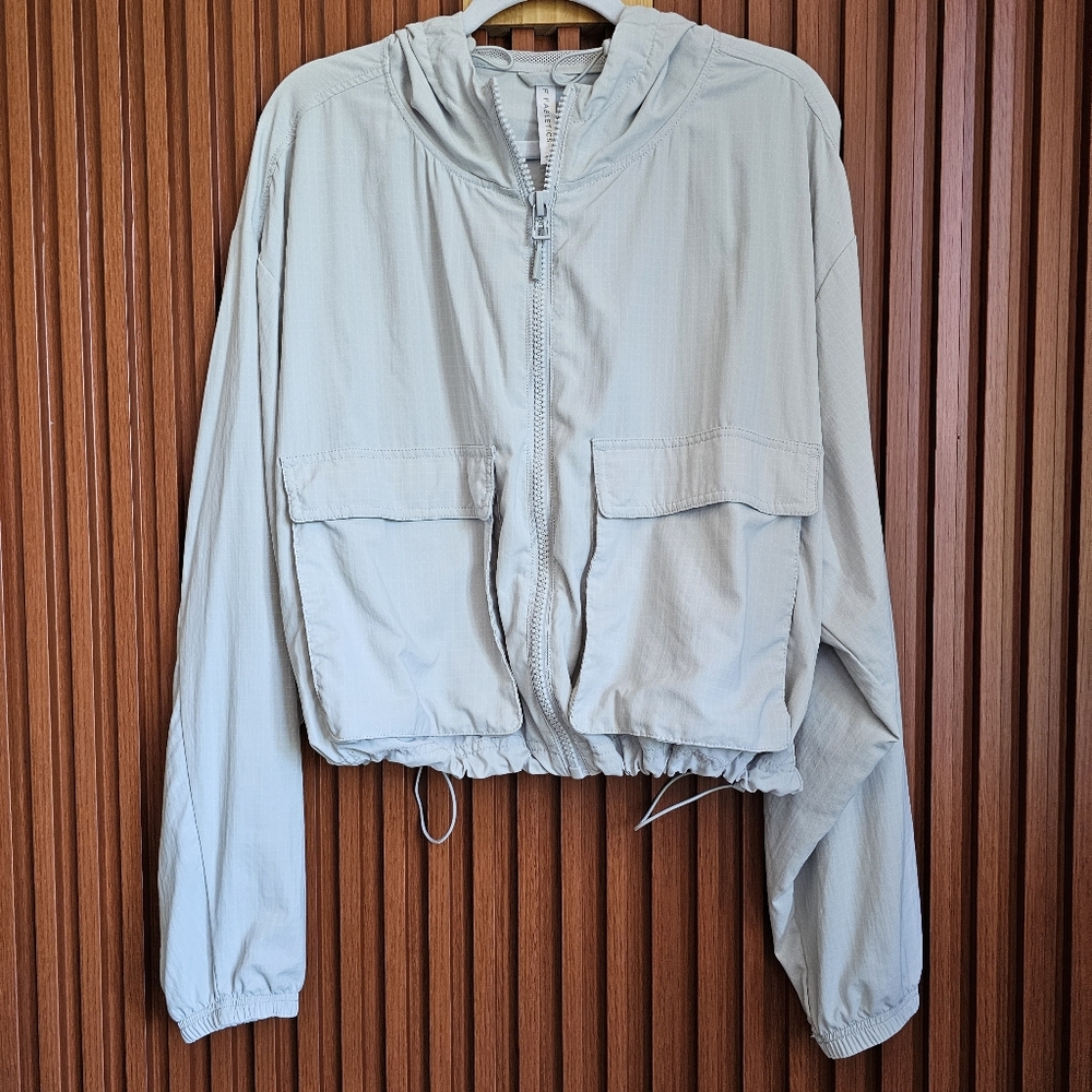 Fabletics Ripstop Cropped Cargo Jacket - Picture 8 of 10